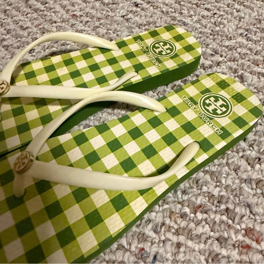 Tory Burch Flip Flop Slip Strap Green Plaid Checkered Sandals- Size 8 - Picture 5 of 8